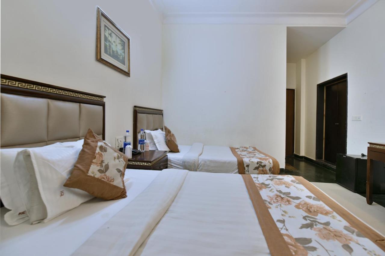 Hotel Revels By A1Rooms Nowe Delhi Zewnętrze zdjęcie