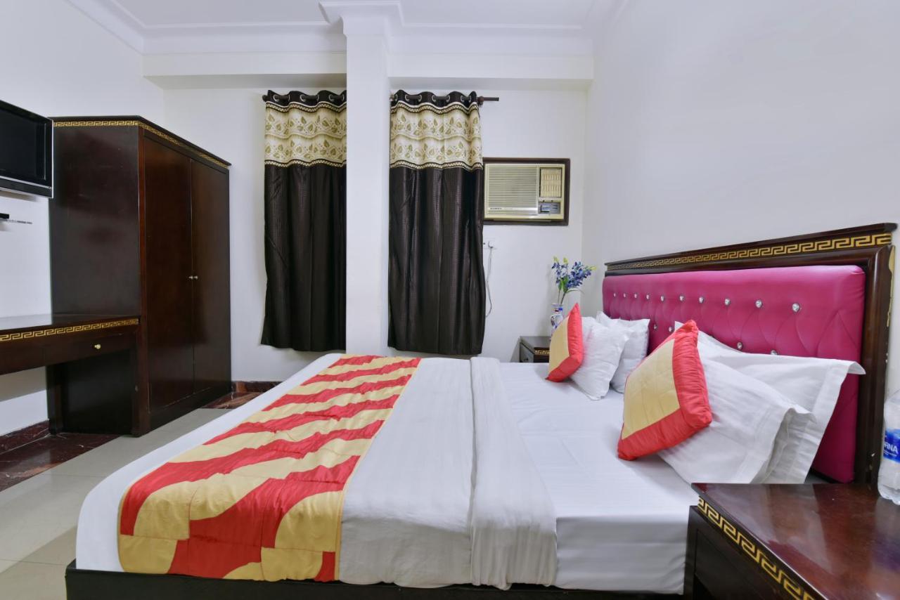 Hotel Revels By A1Rooms Nowe Delhi Zewnętrze zdjęcie