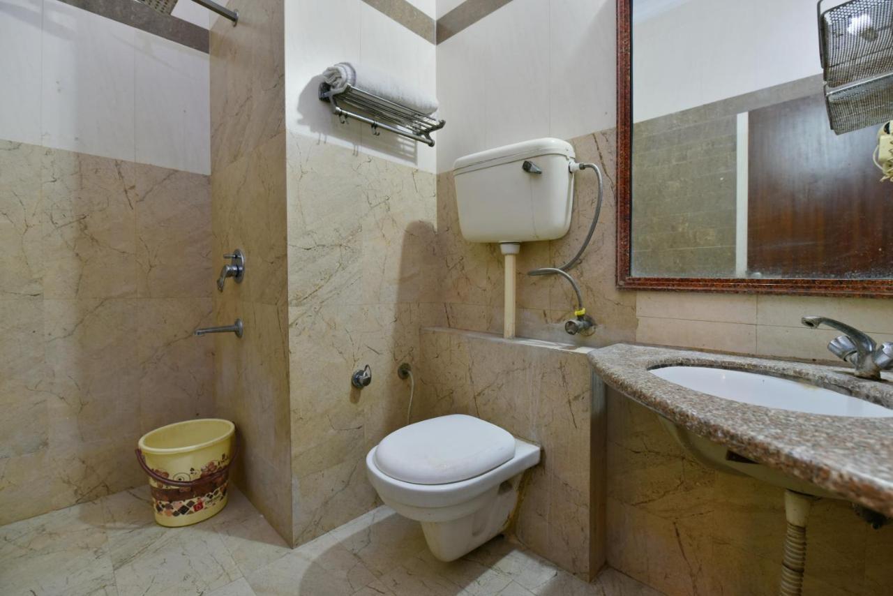Hotel Revels By A1Rooms Nowe Delhi Zewnętrze zdjęcie