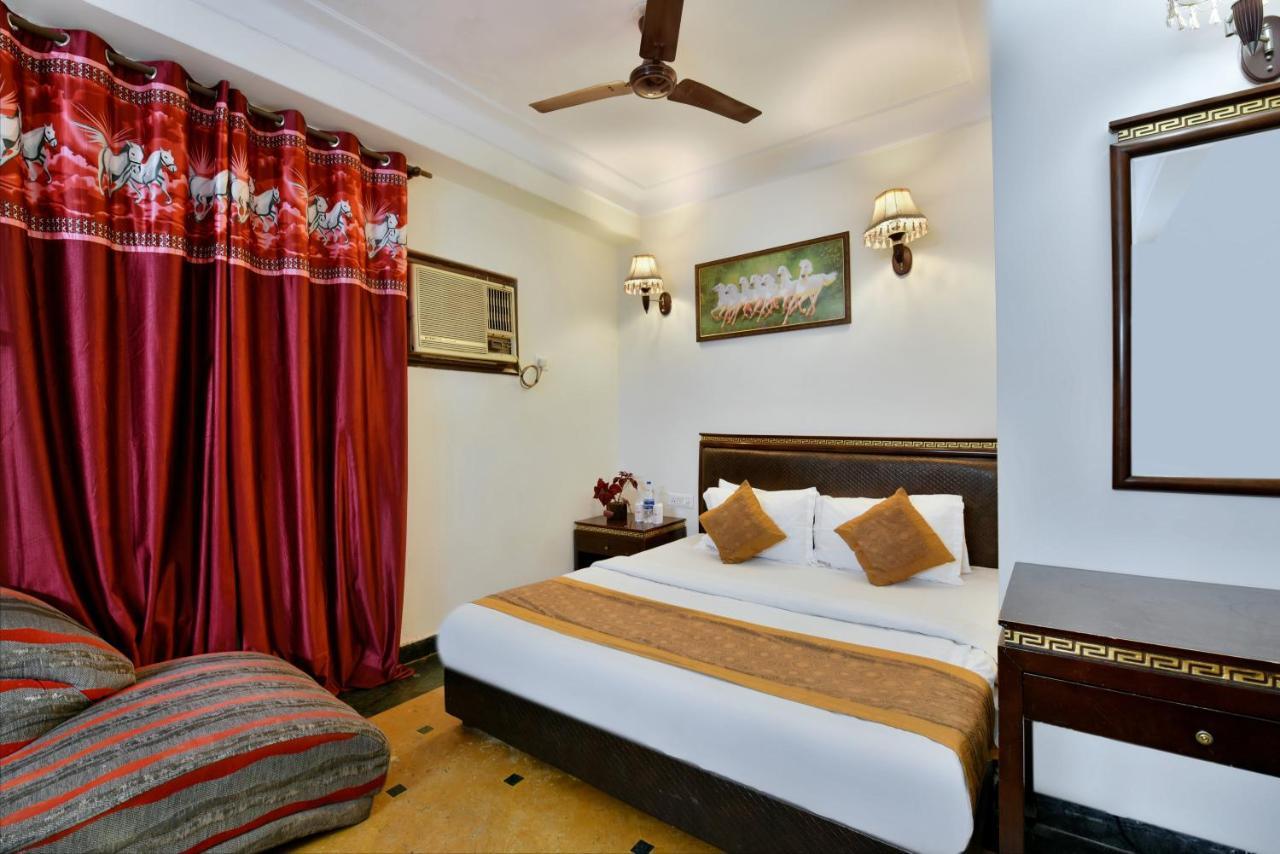 Hotel Revels By A1Rooms Nowe Delhi Zewnętrze zdjęcie