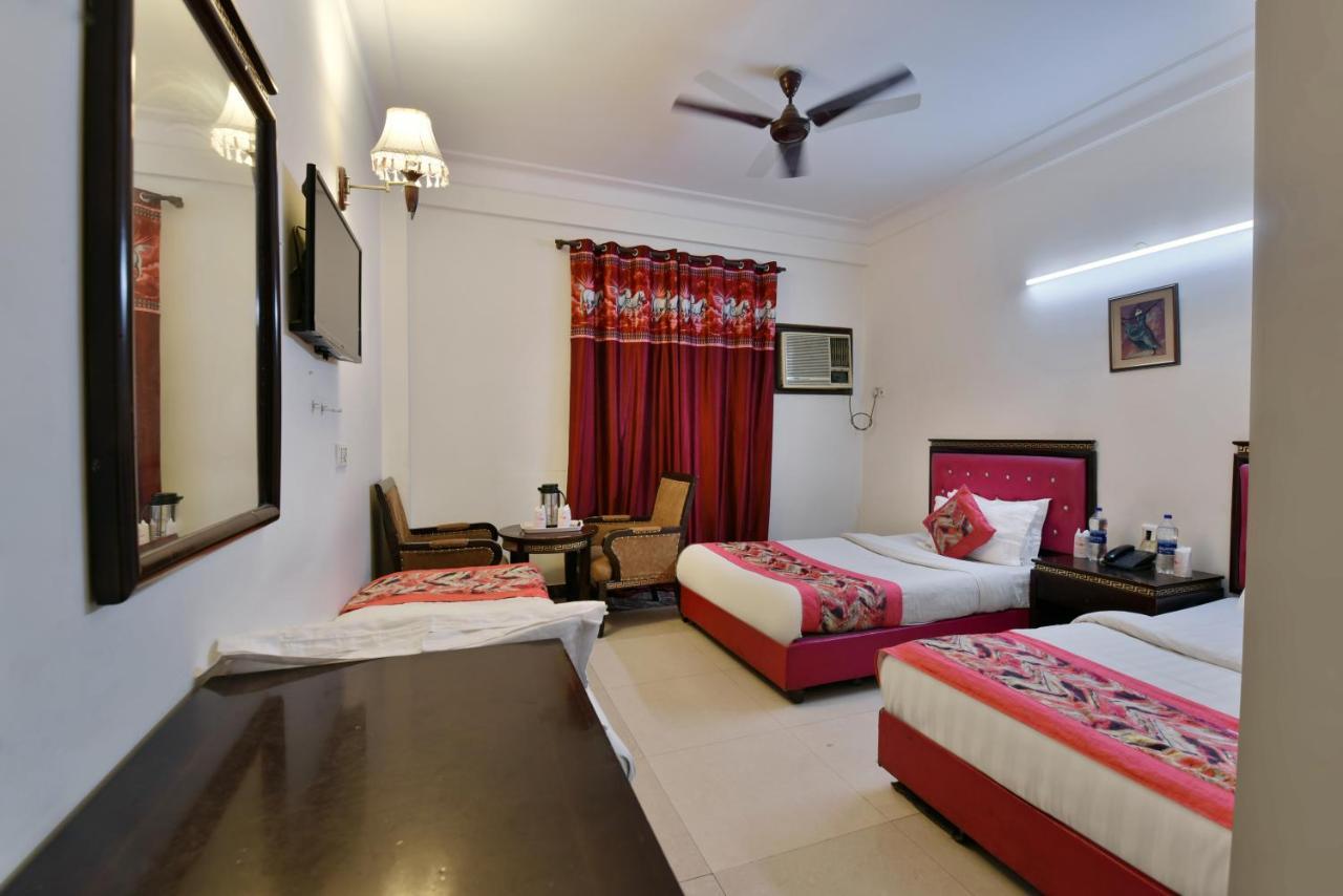 Hotel Revels By A1Rooms Nowe Delhi Zewnętrze zdjęcie