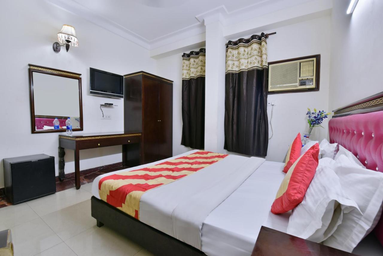 Hotel Revels By A1Rooms Nowe Delhi Zewnętrze zdjęcie