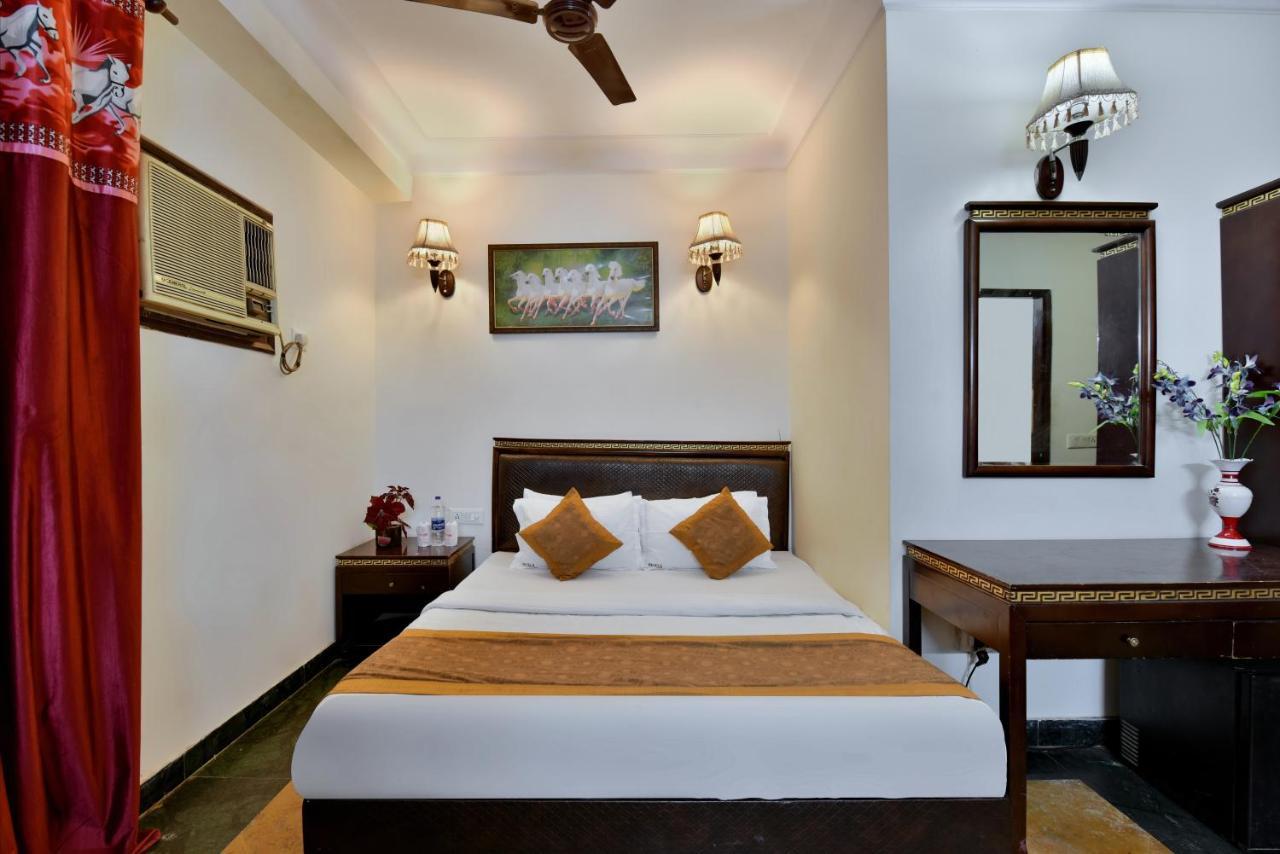 Hotel Revels By A1Rooms Nowe Delhi Zewnętrze zdjęcie