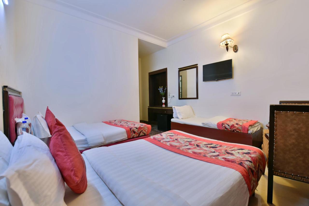 Hotel Revels By A1Rooms Nowe Delhi Zewnętrze zdjęcie